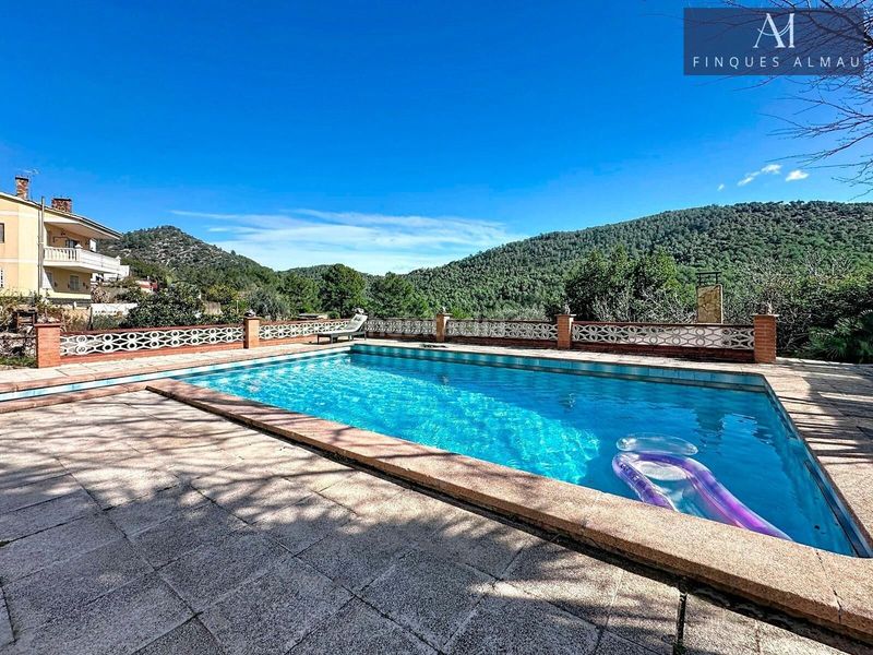 Foto f6124cf3-da2a-4db3-91dc-4bfadb3a98c1. Casa amb calefacció piscina a Olivella