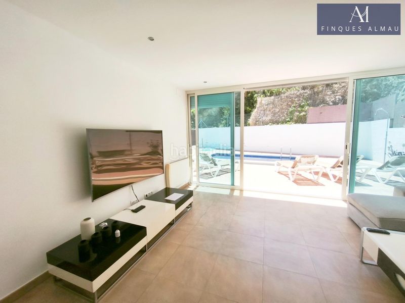 Foto aefbb974-d8f6-4dd4-82f0-b7dd413a9165. Casa amb calefacció aparcament piscina a Olivella