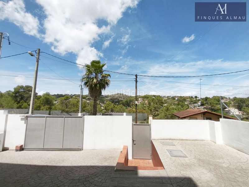 Foto faa00b8e-7a72-4d39-aaa0-5da5a9476e98. Casa amb calefacció aparcament piscina a Olivella