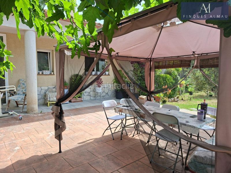 Foto 593c9750-6e4d-40a7-8c94-ebbf0cc7353e. Casa amb calefacció aparcament a Olivella