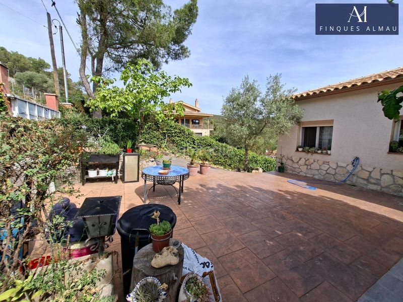 Foto a234985c-683d-4d50-86e3-79c95296ff40. Casa amb calefacció aparcament a Olivella