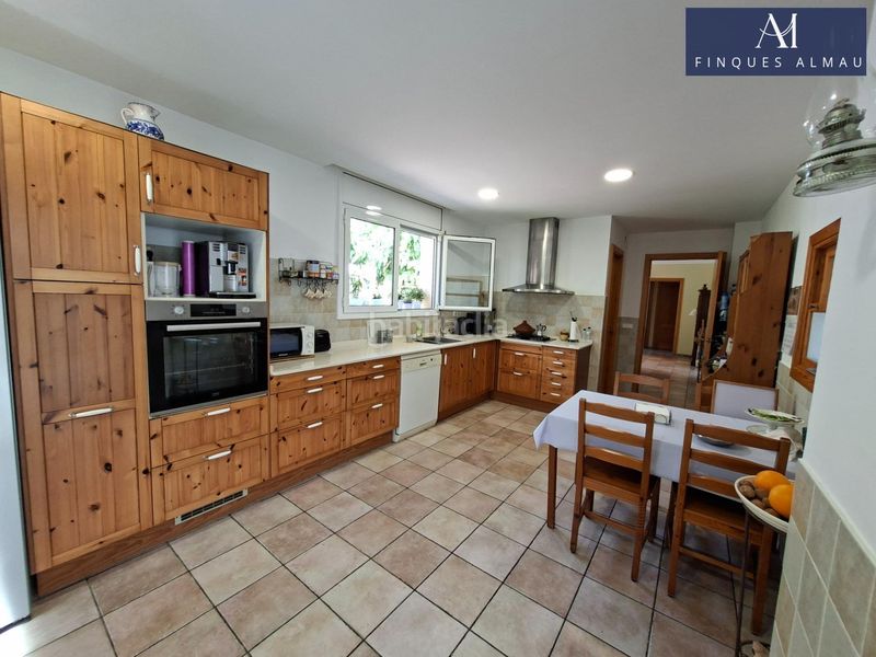 Foto e4a26b4b-3b2d-4f9a-9986-9b2615f8eb27. Casa amb calefacció aparcament a Olivella