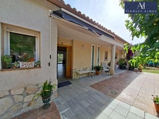 House in Olivella. Casa en venta en mas mestre olivella