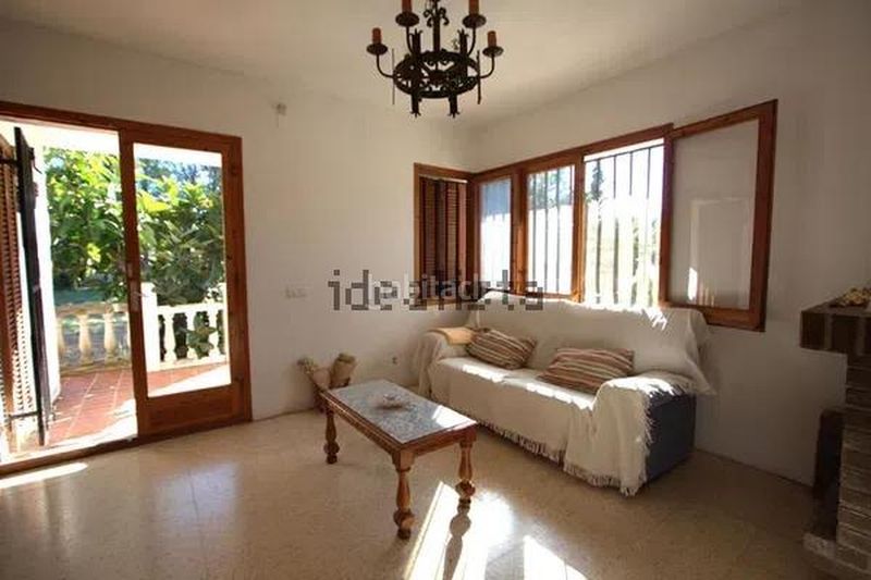 Foto 0d94820a-143d-4db3-9a2f-8f17c096d6fa. Casa amb aparcament a L´Ametlla de Mar Ametlla de Mar (L´)