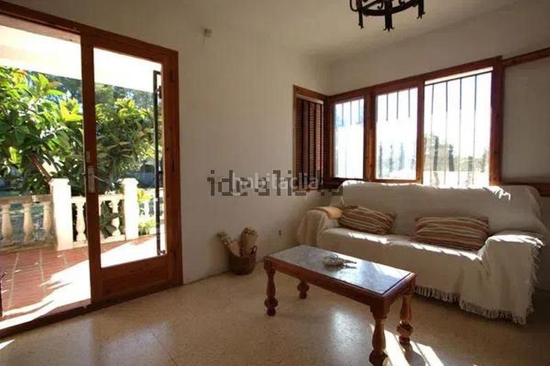 Foto 8436ee44-fef0-4652-9218-fb587d9f55b8. Casa amb aparcament a L´Ametlla de Mar Ametlla de Mar (L´)