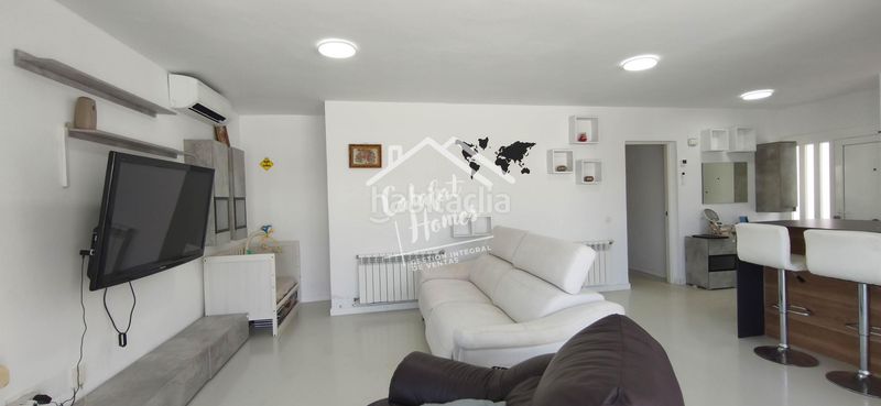 Foto 97d68095-2870-4116-ad5a-1b7c5719cb6c. Casa amb calefacció aparcament piscina a Les Tres Cales Ametlla de Mar (L´)