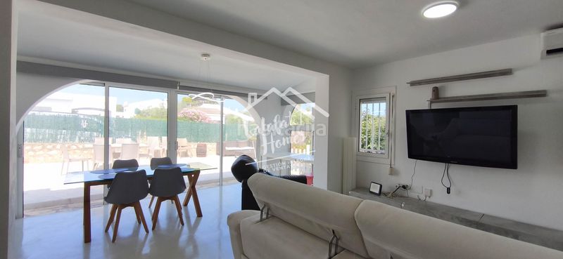 Foto dd2fef37-8755-412c-9136-cc046609253c. Casa amb calefacció aparcament piscina a Les Tres Cales Ametlla de Mar (L´)