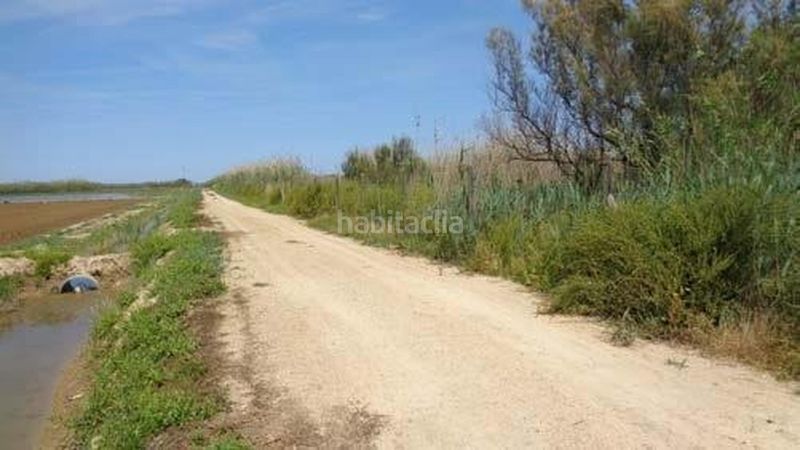 Foto e8e5503a-c47d-4e74-8a7d-04227978edb6. Terreny residencial a Centre Tortosa