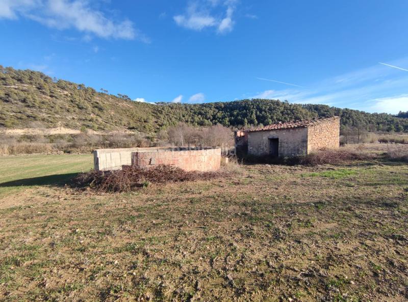 Foto f2481065-f6fe-4baa-81b6-72c2668b3a84. Finca rústica a Vinaixa