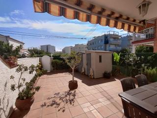 Casa adossada a Maritim. Casa adosada en venta en cubelles, marítim