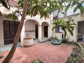 Rent Business premise in Centre. Local en sitges centro sin traspaso