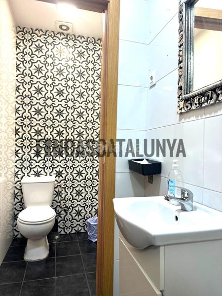 Foto 5b1a8e1e-97be-4247-a943-0d1d9df7e2ac. Alquiler local comercial bar cafetería en traspaso en Vilanova i la Geltrú