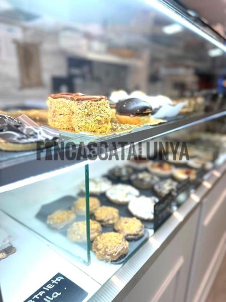 Foto 6ed7f8b6-7b82-4f82-b999-e5d187a91483. Alquiler local comercial bar cafetería en traspaso en Vilanova i la Geltrú