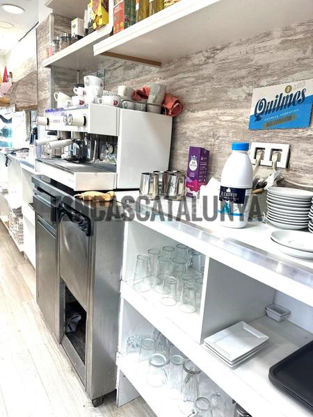 Foto bd6e1e84-172b-4e5a-b41b-580379368ea2. Alquiler local comercial bar cafetería en traspaso en Vilanova i la Geltrú