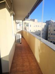 Pis a Plaza moixiganga 15. Piso en venta en vilanova con piscina, parking y ascensor.