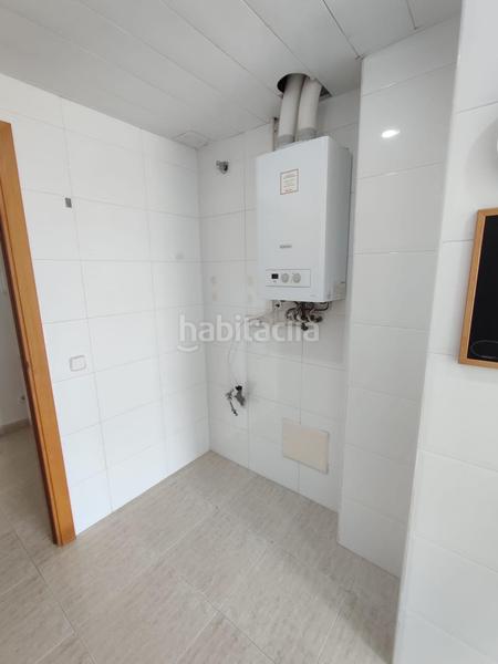 Foto 112181ad-2e85-4bde-9521-a43f1fbbe0b6. Piso  en complejo residencial frente al mar en Cubelles