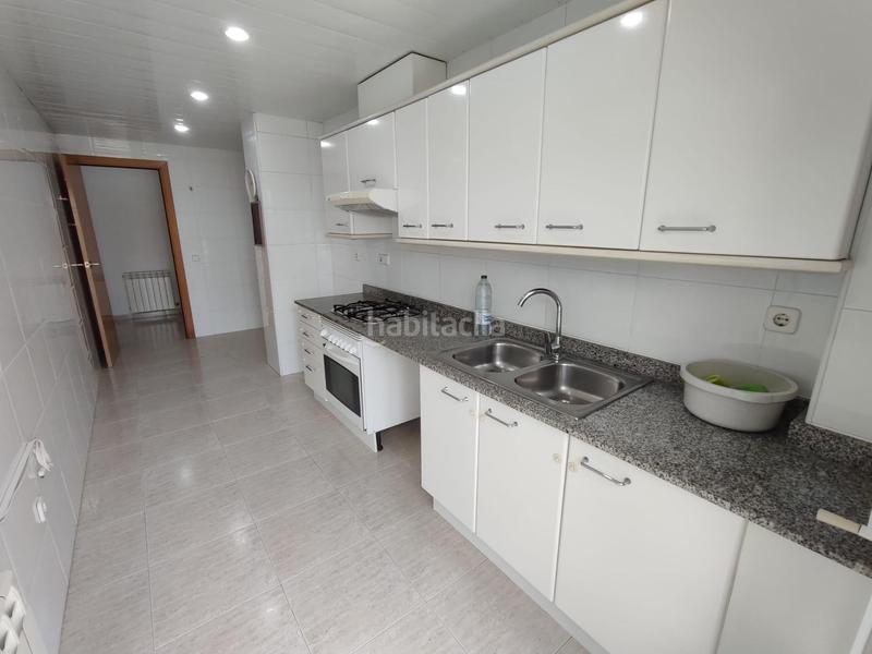 Foto 3c0ab3bd-6567-4c61-a2f8-e7c37845616a. Piso  en complejo residencial frente al mar en Cubelles