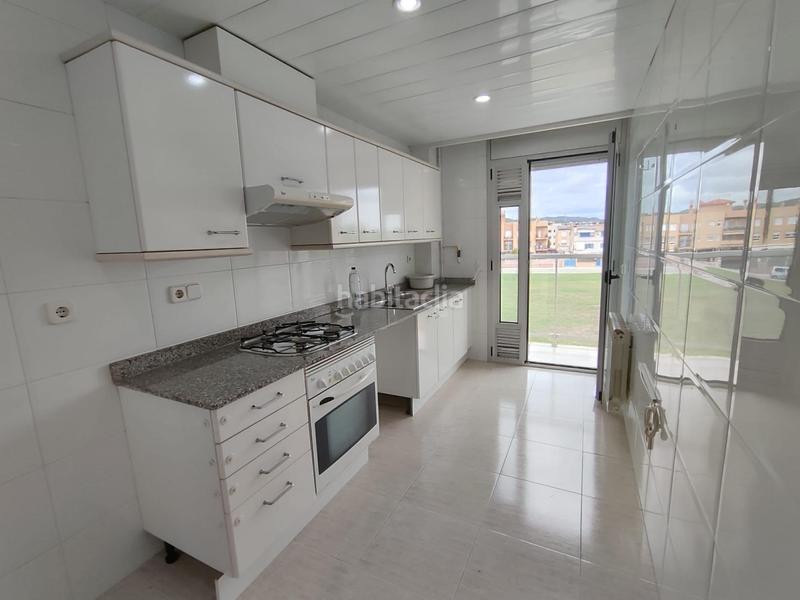 Foto 8f9122af-a2ae-46e7-83dc-05009b7abc8c. Piso  en complejo residencial frente al mar en Cubelles