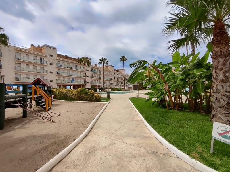 Foto e9d1f428-115d-414e-8627-4a581e785ccd. Piso  en complejo residencial frente al mar en Cubelles
