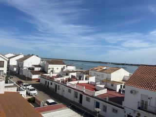 Reihenhaus in El Rompido. Edificio residencial en sale oportunidad única para inversores