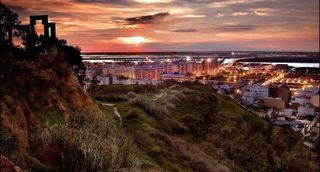 Appartement en El Carmen - Carde�as. Oportunidad vpo! piso luminoso con terraza y balc�n
