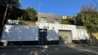 House  Carrer de la morera. Atenció - casa ocupada a sant pere de vallserena