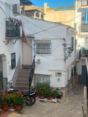 Towny house in Algarrobo Pueblo. Casa en venta en algarrobo