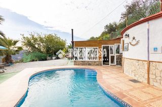 Maison à Arenas. Casa en venta en algarrobo