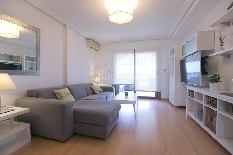 Foto 73d9236d-7ced-4559-a9c3-8a65c843ba91. Lloguer apartament amb aparcament piscina a calas Santa Pola este Santa Pola