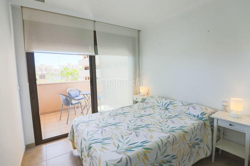 Foto 51639029-bdff-4fe4-8488-eb6081771854. Apartament amb calefacció piscina a Los Arenales del Sol Elche / Elx