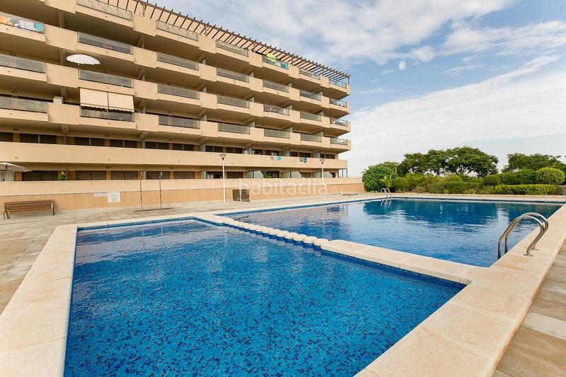 Foto 555baebc-2b4c-434f-9f72-dedc27d9af8b. Apartament amb calefacció piscina a Los Arenales del Sol Elche / Elx