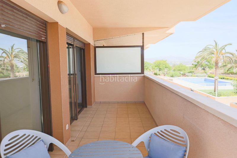 Foto 643b0452-396f-4925-b49d-5a2e4b131795. Apartament amb calefacció piscina a Los Arenales del Sol Elche / Elx