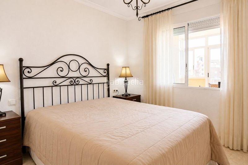 Foto 79555fb2-2fc1-4ac8-842b-83344168824e. Apartament amb piscina a Los Arenales del Sol Elche / Elx