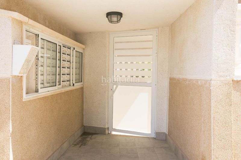 Foto ed20e922-25c6-48bd-b180-36041c655e35. Apartament amb piscina a Los Arenales del Sol Elche / Elx