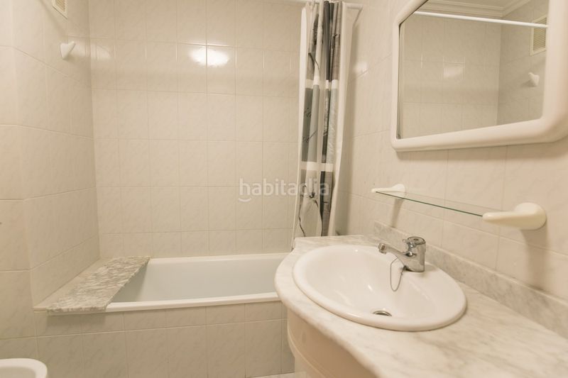 Foto d7e0e109-a2e8-485d-b95d-e69845cd7a28. Affitto piccolo appartamento con parcheggio piscina in Elche / Elx