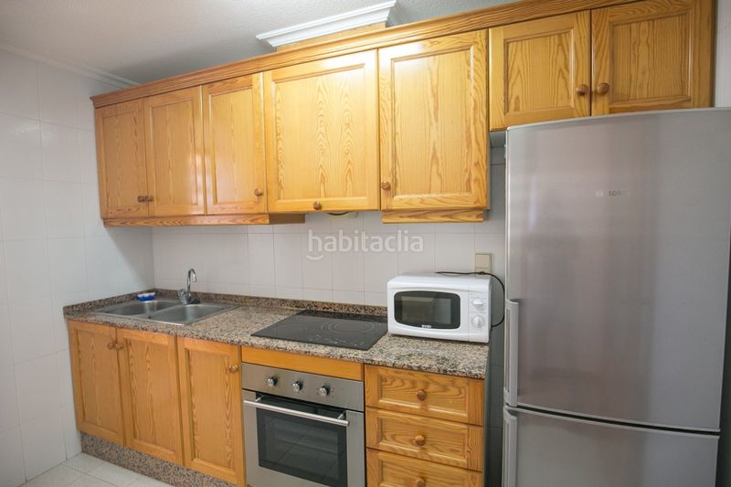 Foto db34634a-2f0d-4e06-b663-240f07fc3593. Affitto piccolo appartamento con parcheggio piscina in Elche / Elx