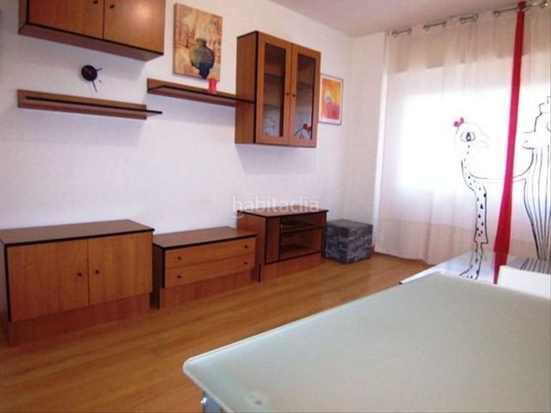 Foto bfb60442-5d57-4438-9420-948ff9af636a. Piccolo appartamento in calle cabo de san vicente 10 iz in Alcorcón