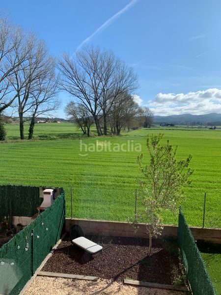 Foto 5ba146e0-07ab-4bfc-9e80-e3b06104f0f4. Casa adossada amb calefacció aparcament a Centre Vidreres