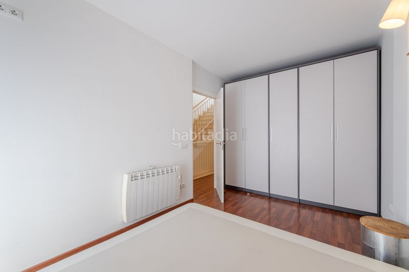 Foto a5a64157-ef71-4226-8481-30e9f18f749f. Casa adossada amb calefacció aparcament a Centre Vidreres