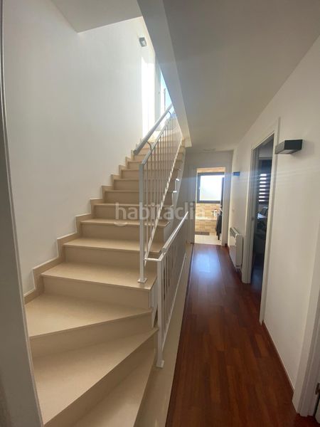 Foto cb417d55-153c-4abd-972c-5cffb2bb850d. Casa adossada amb calefacció aparcament a Centre Vidreres