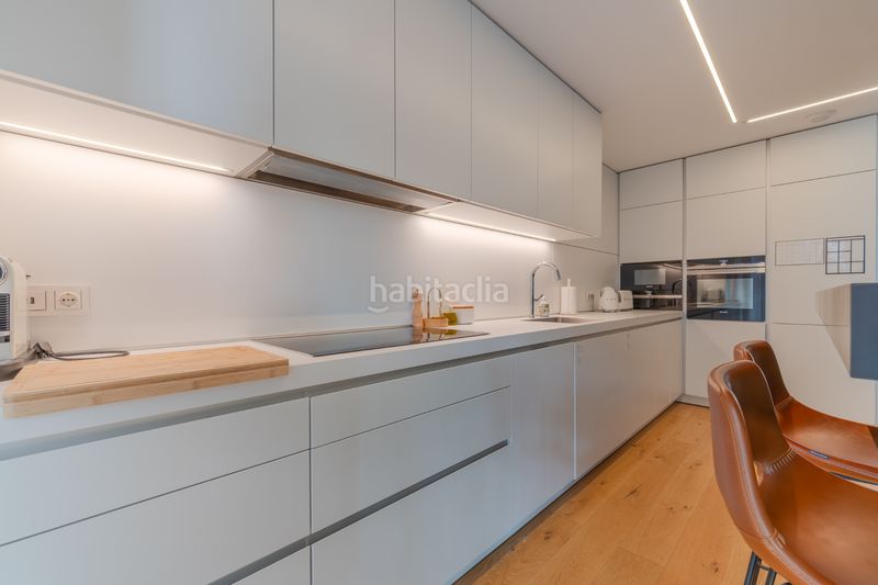 Foto 01e878a0-ed3b-4a95-bad9-c0ae00ab9b1d. Pis amb calefacció aparcament piscina a Eixample Nord Girona