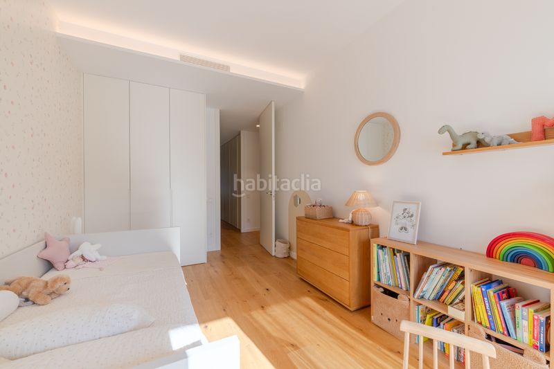 Foto 0dc52d8f-56c2-4546-b61e-cffb7c54d821. Pis amb calefacció aparcament piscina a Eixample Nord Girona