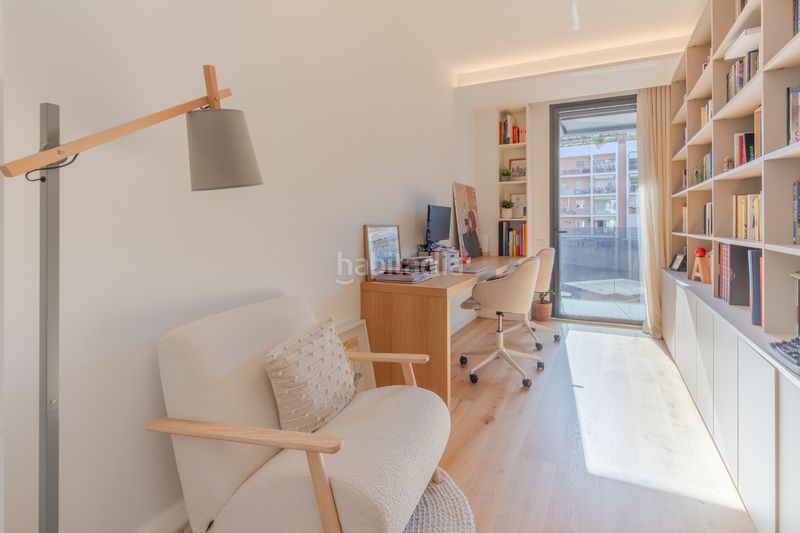 Foto 5119beae-0cf1-4667-9261-461c037aa4f5. Pis amb calefacció aparcament piscina a Eixample Nord Girona