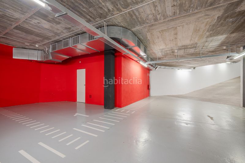 Foto 86ce8bc5-ecc6-4d5f-826b-b99a834b081b. Pis amb calefacció aparcament piscina a Eixample Nord Girona