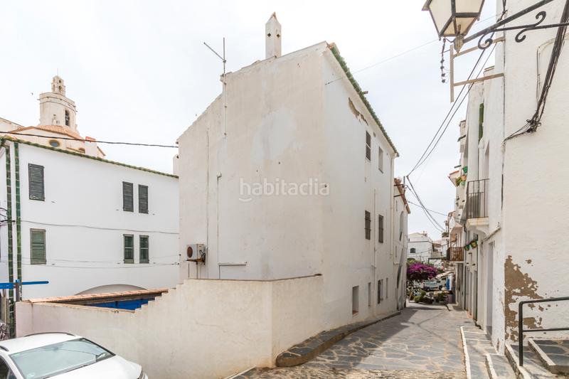 Foto d8d4f5dd-feeb-41bb-a5df-92b68f4e7506. Reihenhaus in carrer nou 3 in Cadaqués