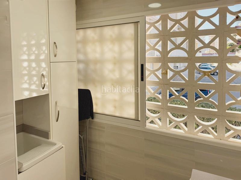 Foto 1fbb1a8c-999a-44bd-a835-6da69eb12371. Casa a schiera con parcheggio piscina in Playa Muchavista Campello (el)