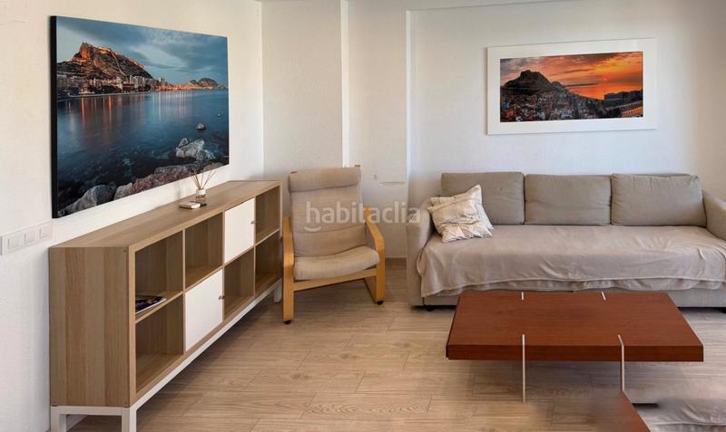 Foto 55f41aff-f217-4be8-9f20-8fb301d24106. Casa a schiera con parcheggio piscina in Playa Muchavista Campello (el)