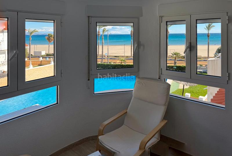 Foto 7d61c912-7019-4dcc-aed2-513e70b52877. Casa a schiera con parcheggio piscina in Playa Muchavista Campello (el)