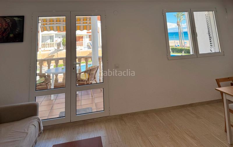 Foto 8d79d2dc-b22d-4e50-a219-44cbc996aea3. Casa a schiera con parcheggio piscina in Playa Muchavista Campello (el)