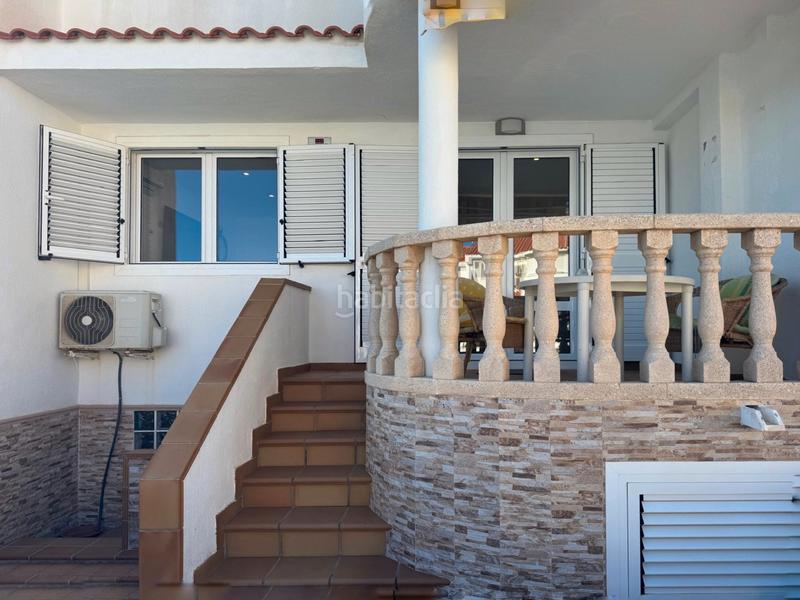 Foto e193f5fc-a5d7-4699-9b96-94257f30e74b. Casa a schiera con parcheggio piscina in Playa Muchavista Campello (el)
